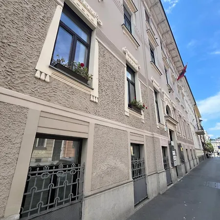 Tisa Place Ljubljana